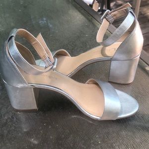 Silver CL by Laundry wedges